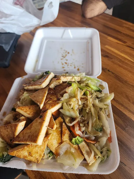 Okinawa Teriyaki & Sushi Express Picture 2