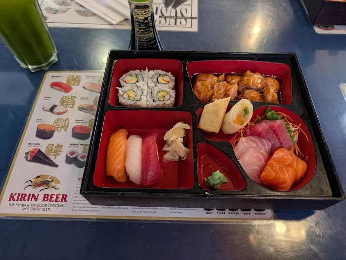 Fujiya Japanese Restaurant Picture 4
