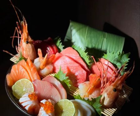 Beg for More Sushi & Thai
