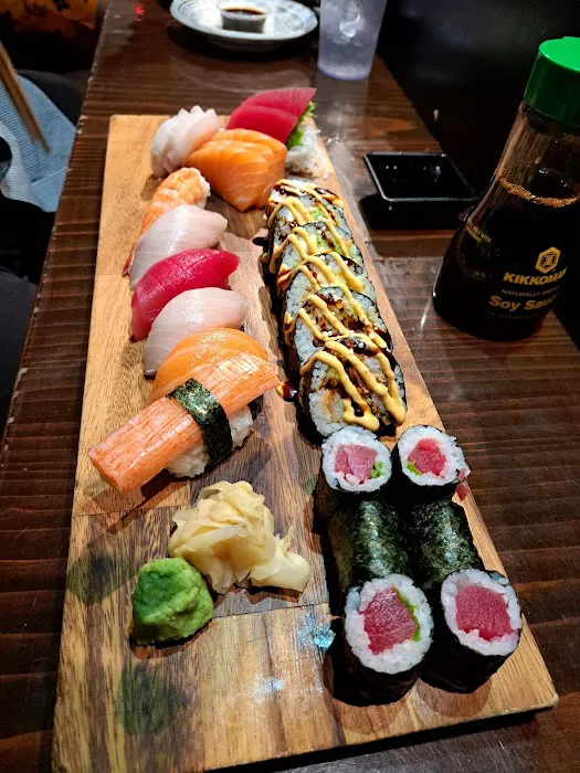 Sushi Song - Oakland Park Picture 4