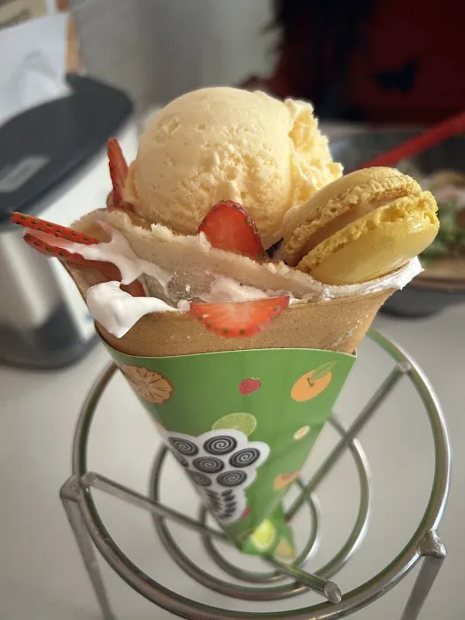 J-petal Ramen, Crepes & Bubble Tea Picture 4