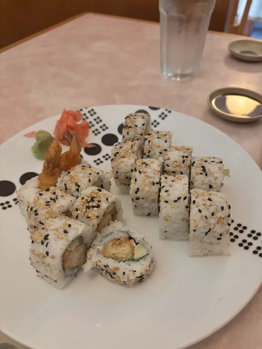 Sakura Sushi Japanese Restaurant Picture 1