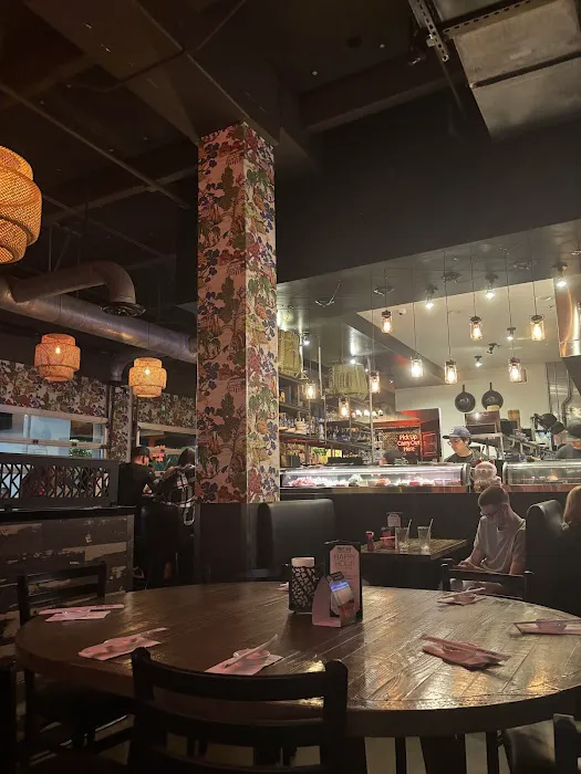 Phat Boy Sushi, Kitchen & Bar - Coral Springs Picture 4