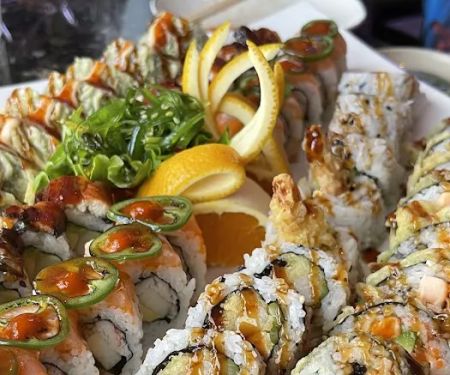 9 Face Sushi Cafe
