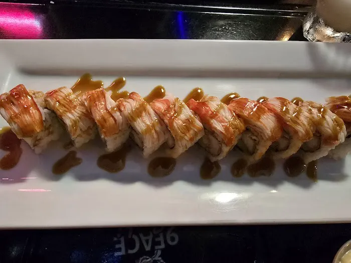 9 Face Sushi Cafe Picture 2
