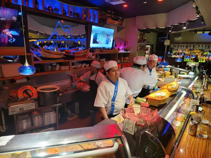 Sushi Yama Asian Bistro Picture 7