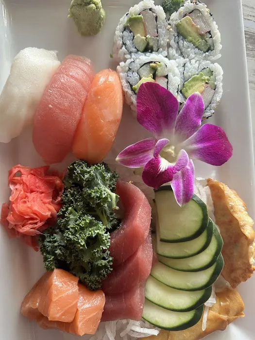 Sumo Sushi & Japanese Picture 6