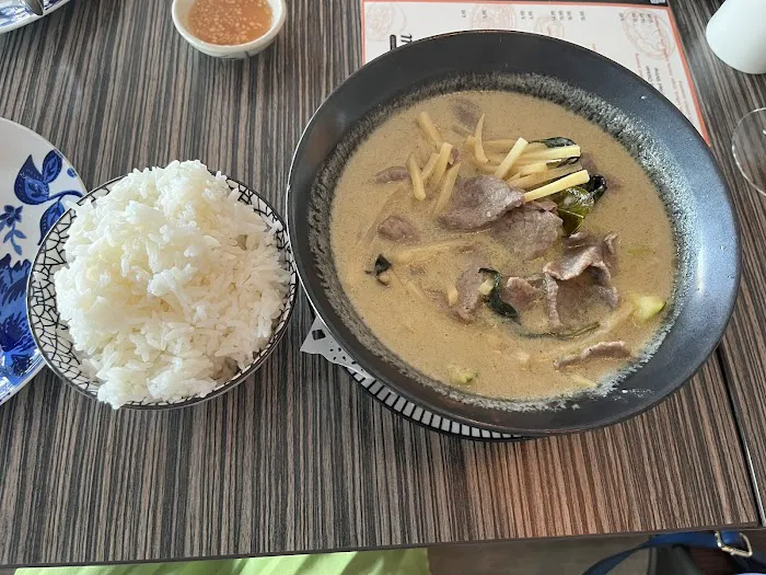 YAMU THAI JAPANESE RESTAURANT Picture 1