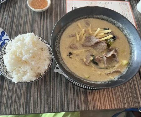 YAMU THAI JAPANESE RESTAURANT