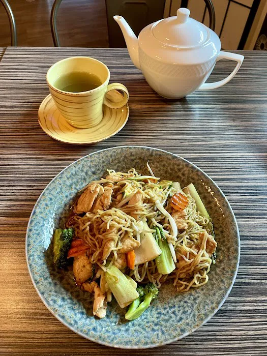 YAMU THAI JAPANESE RESTAURANT Picture 3