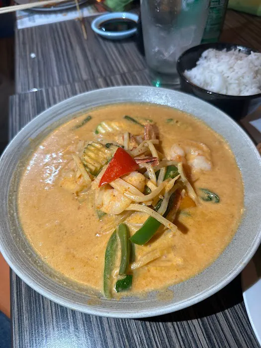 YAMU THAI JAPANESE RESTAURANT Picture 9