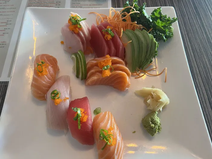 YAMU THAI JAPANESE RESTAURANT Picture 10