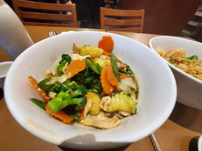 Boon's Asian Bistro Picture 7