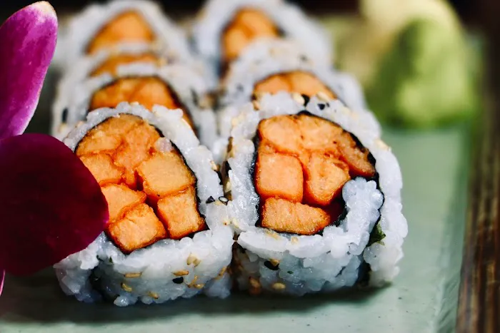 Yumm Sushi Picture 1