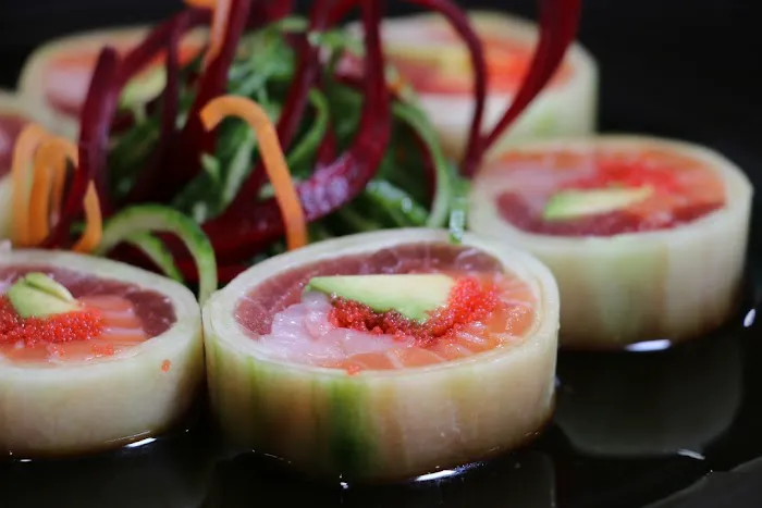 Yumm Sushi Picture 4