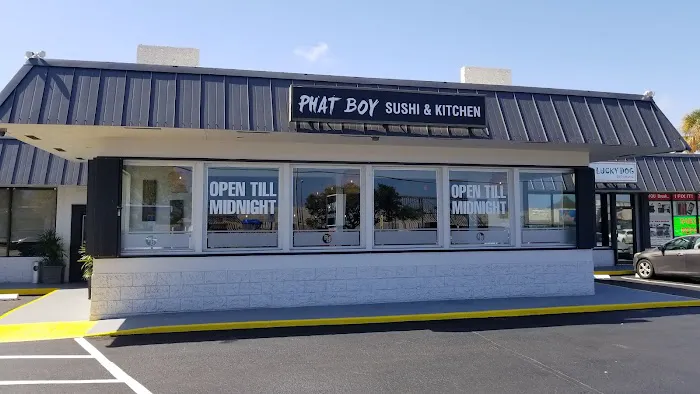Phat Boy Sushi & Kitchen - Deerfield Picture 2