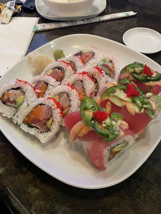 Kevin's Sushi & Thai Picture 1