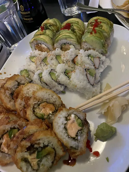 Kevin's Sushi & Thai Picture 7