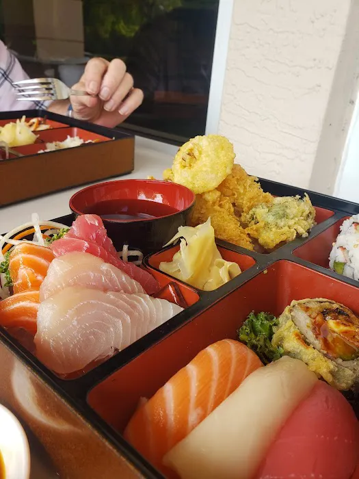 Bluefin Sushi Picture 4