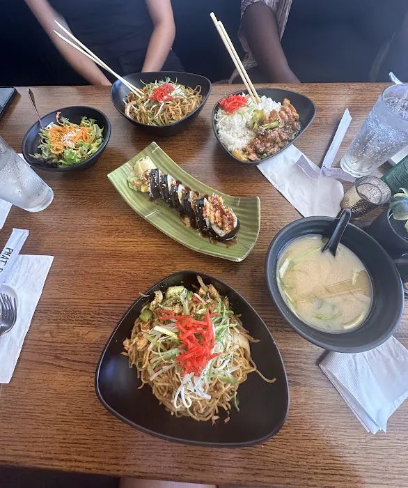 Phat Boy Sushi, Kitchen & Bar - Delray Picture 7