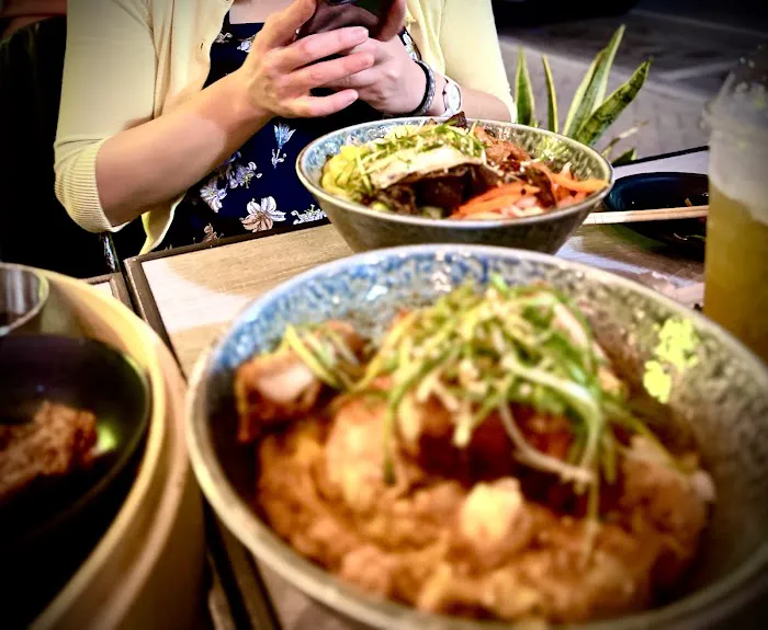 Ramen Lab Eatery Picture 4