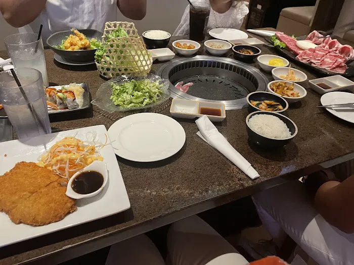 YAMI Korean & Japanese Restaurant Picture 5