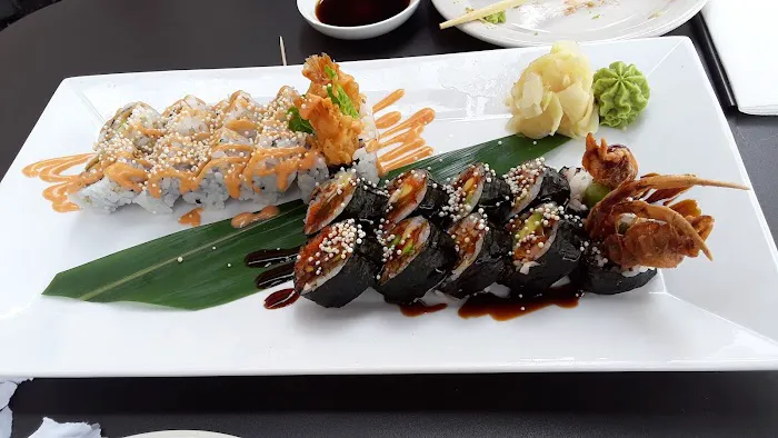 OKA Sushi & Thai, Ramen Picture 2