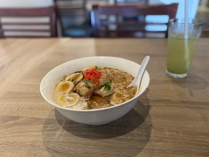 OKA Sushi & Thai, Ramen Picture 5