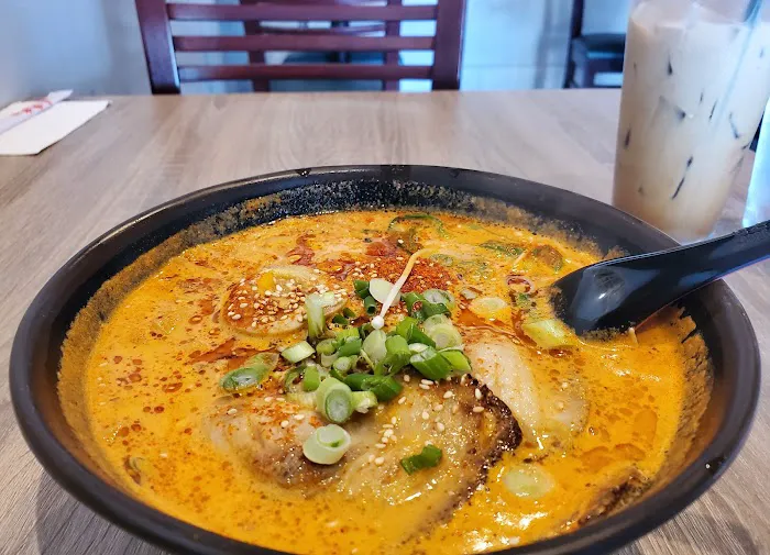 OKA Sushi & Thai, Ramen Picture 7