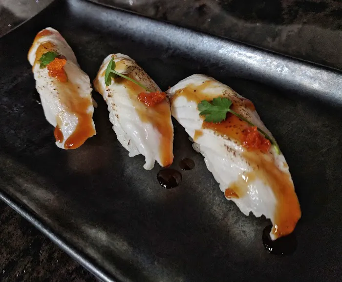 Mizu at Brandon's Palm Beach Picture 4