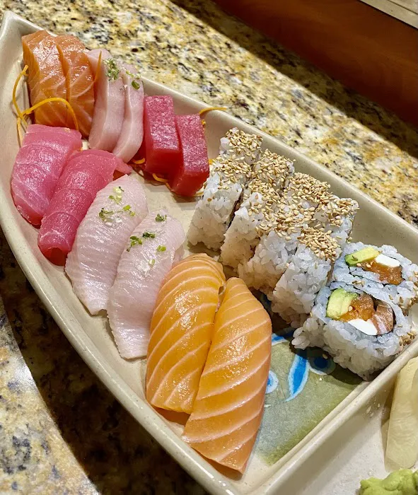 Sushi Fans Cafe Picture 3