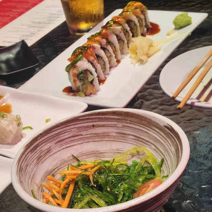 Yu-Mi Sushi Cafe Picture 3
