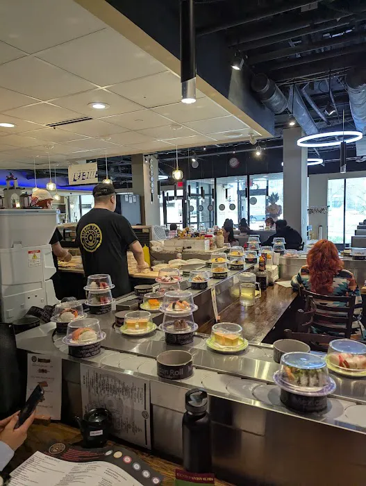 Sushi Train Picture 2