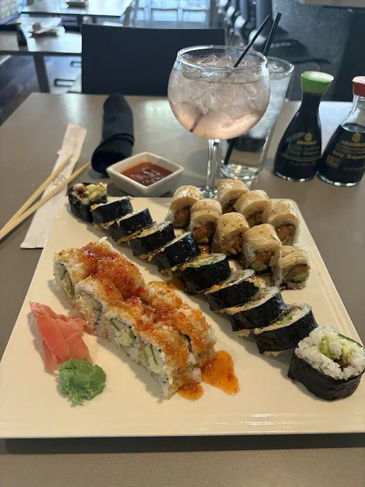 Ponzu Sushi and Grill Picture 2