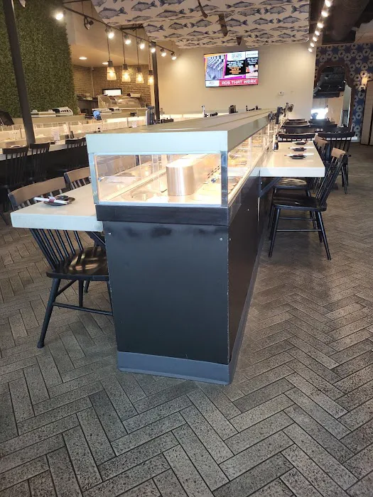 Yamato Sushi Train & Grill Picture 6