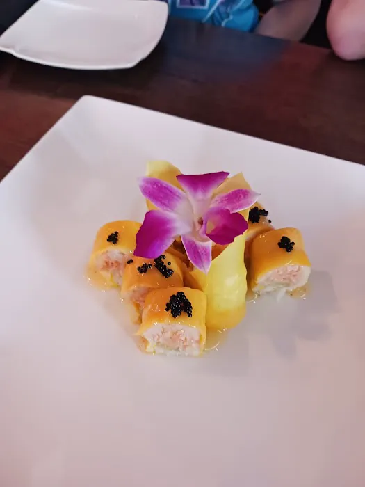 Hutong Sushi Grill Picture 1