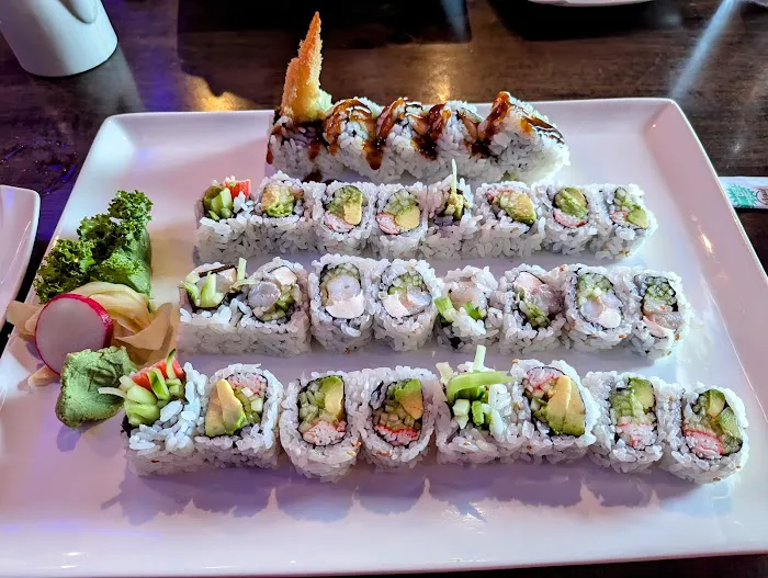 Hutong Sushi Grill Picture 3