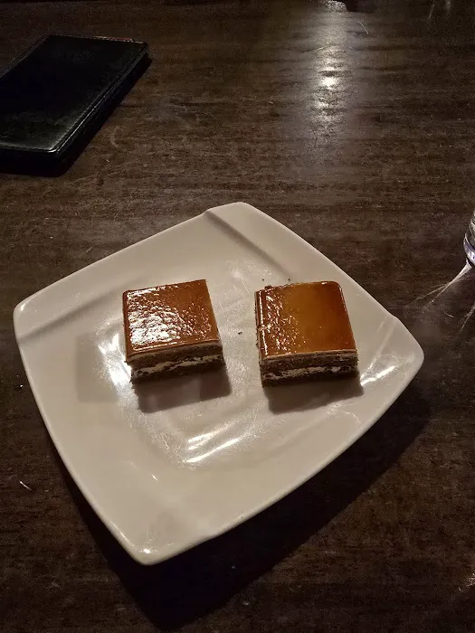 Hutong Sushi Grill Picture 9