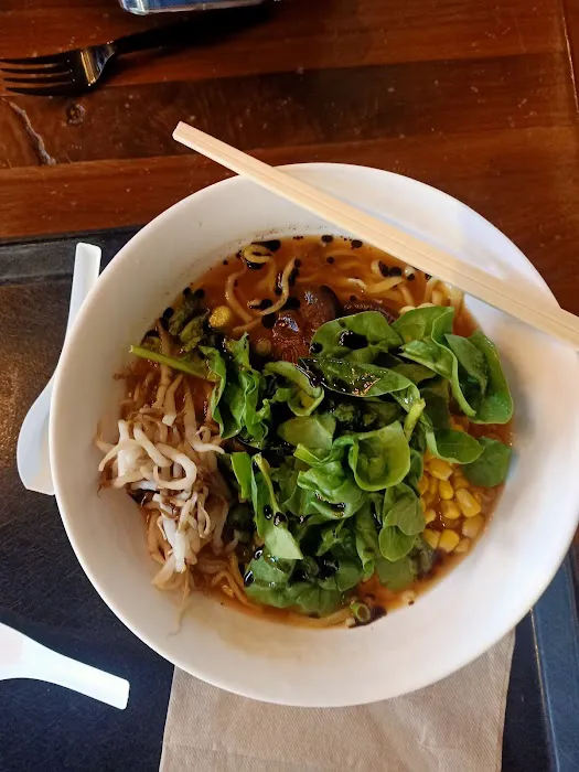 YOSHI-YA RAMEN Picture 10