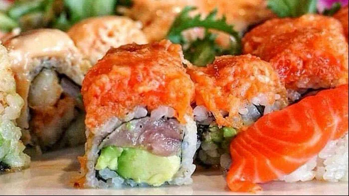 Oma’Oma’O Poke & Sushi Picture 3
