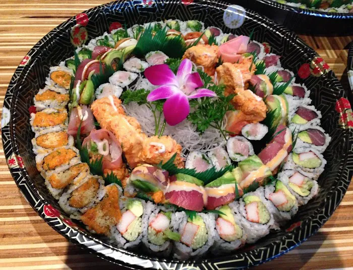 Oma’Oma’O Poke & Sushi Picture 8