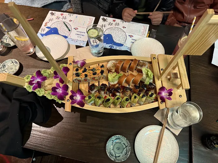 Blue Sushi Sake Grill Picture 7
