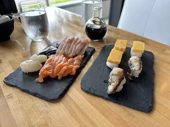 Kanau Sushi & Izakaya 