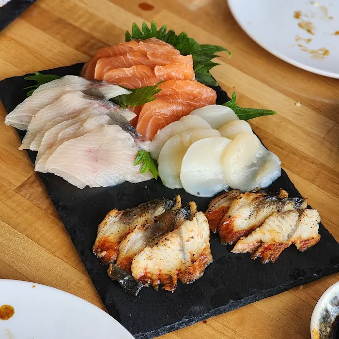 Kanau Sushi & Izakaya 
