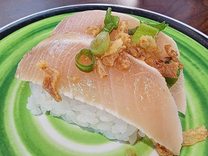 Kura Revolving Sushi Bar Picture 7