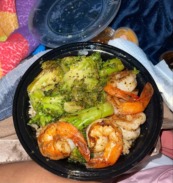 Hood Hibachi (Food Truck) Picture 2