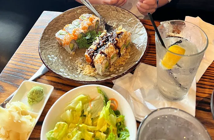 Aka Sushi House Picture 2