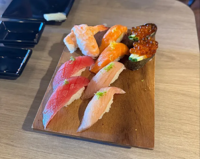 DK Japanese Street Food Picture 9