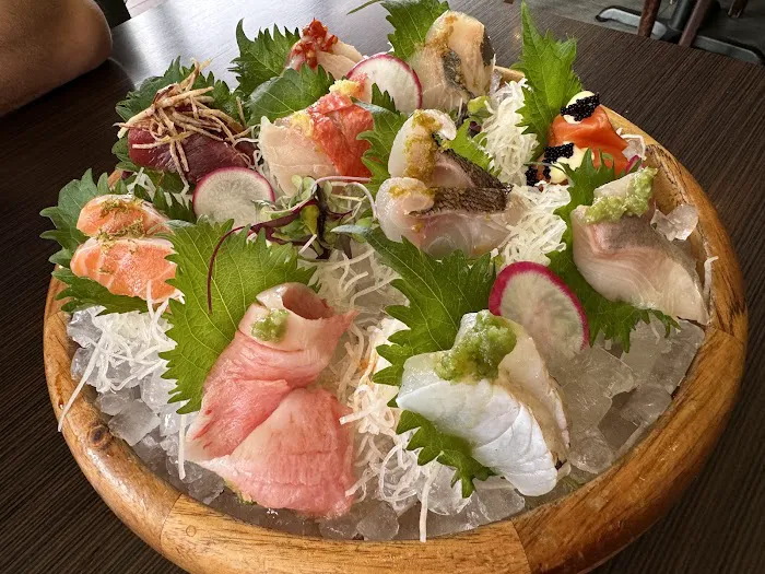 KA Sushi Picture 10