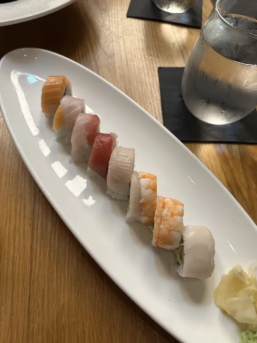 Uptown Sushi Picture 9